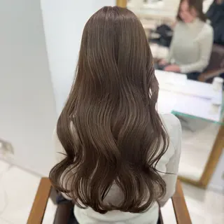 ロング カラー まろやか艶ベージュ 🧸🪞Honoのヘアスタイル