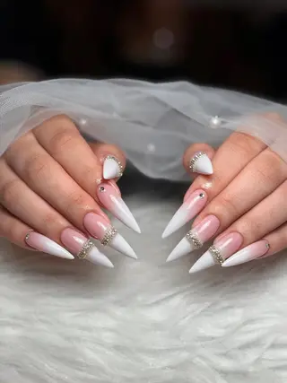 ネイル Cloudy Chan Nailのネイルデザイン