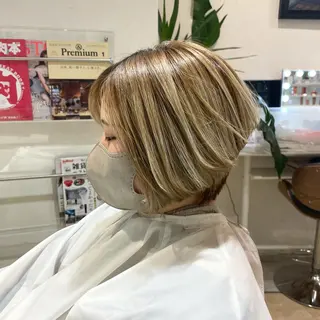 ショート MATISSE藤崎 渕上 ジュビアイのヘアスタイル
