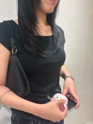 ロング ボブ/透け感カラー tomoeのヘアスタイル