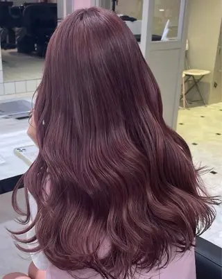 ロング 透明感×うる艶カラー 🍒𝐘𝐮𝐤𝐚のヘアスタイル