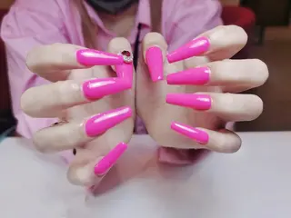 ネイル Tinaネイル 難波のネイルデザイン
