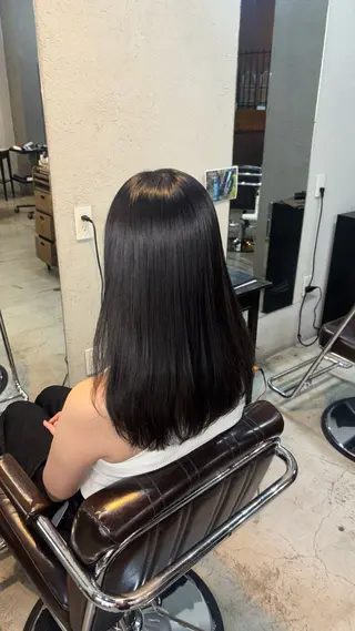 ミディアム カラー 小池 かなこのヘアスタイル