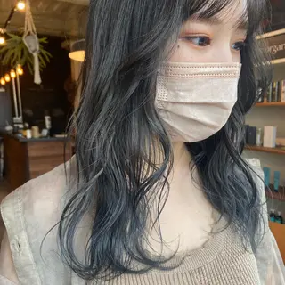 ロング カラー 透け感カラー/ momo🦕のヘアスタイル