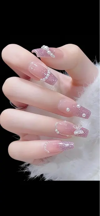ネイル レアリティ コウのネイルデザイン
