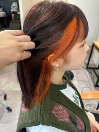カラー 谷山 葵のヘアスタイル
