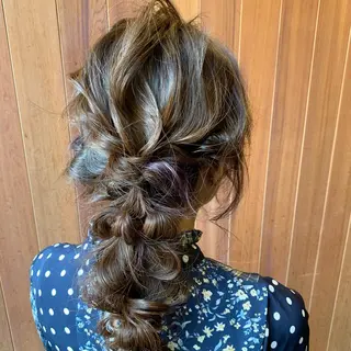 ロング 反橋 聖のヘアスタイル