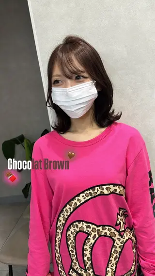 ミディアム カラー 渡里 優菜のヘアスタイル