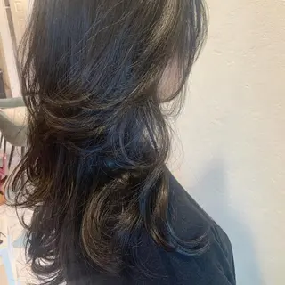 セミロング 石畑結華 Lond店長のヘアスタイル