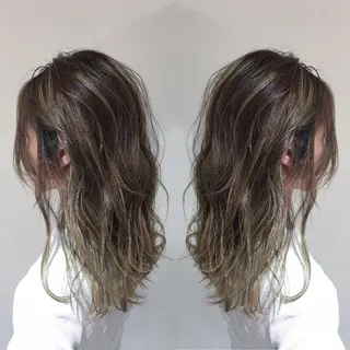 ロング カラー 中間 将人のヘアスタイル