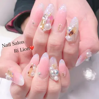 ネイル RiLion💗 Risa🦋💜のネイルデザイン