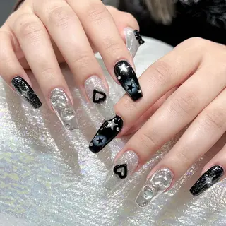 ネイル Queen‘s なんのネイルデザイン