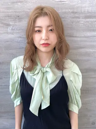 ミディアム Okamura Chisatoのヘアスタイル