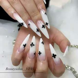 ネイル VIAS 〜EYE&NAIL〜のマツエク・マツパデザイン