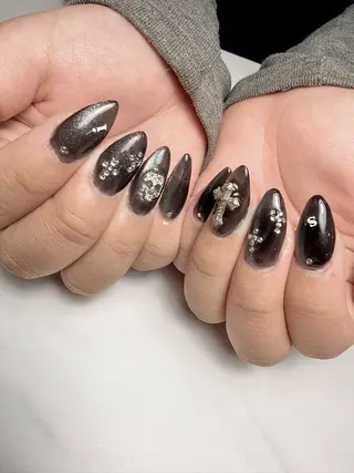 ネイル Enchantée yukaのネイルデザイン