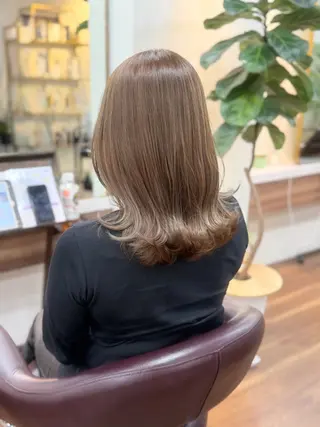 セミロング カラー みさき ♡のヘアスタイル