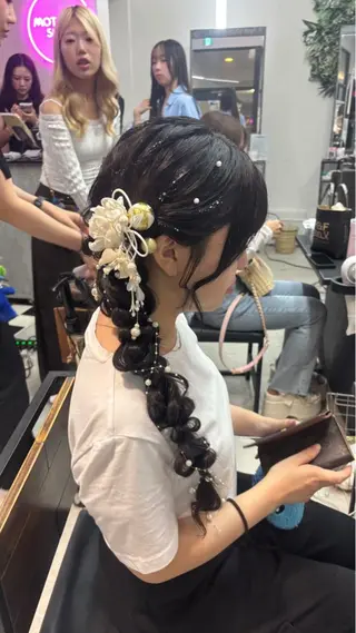 ロング Iio Renaのヘアスタイル