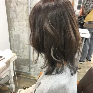 セミロング カラー Pia ツボイ ケイタのヘアスタイル