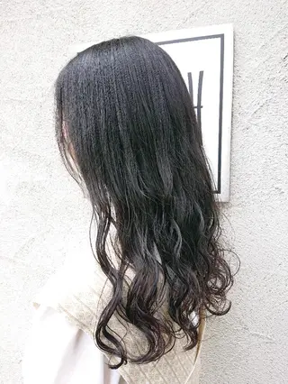 ロング パーマ ✨技術講師.艶髪✨ ✂︎佐久間✂︎のヘアスタイル