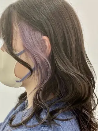 ロング カラー 芥川 未優のヘアスタイル