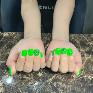 ネイル IROHA nail Ami🐊🎀のネイルデザイン