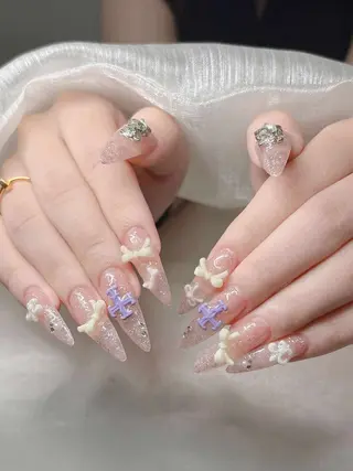 ネイル Lee Nailsのネイルデザイン