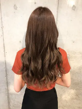 ロング 藤原 ちひろのヘアスタイル