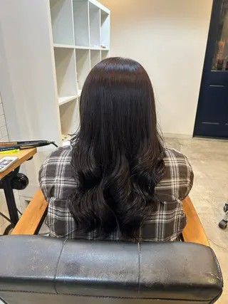 カラー 松岡 美乃のヘアスタイル