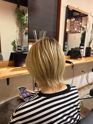 ショート 藤井 美陽のヘアスタイル