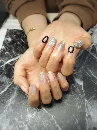 ネイル LUANA TAKAHASHIのネイルデザイン