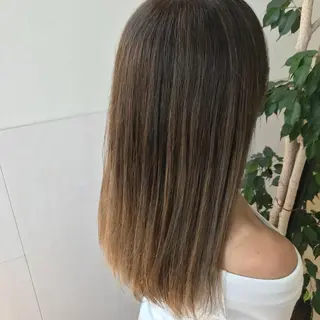 ロング カラー Oopsレイヤー 加藤澄都のヘアスタイル