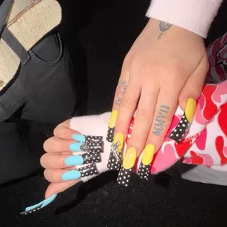 ネイル IROHA nail Ami🐊🎀のネイルデザイン