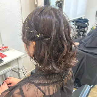 ショート ヘアアレンジ ブリーチなしベージュ /ヘアセット/ミユのヘアスタイル
