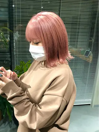 ショート カラー mizuki / 似合わせブリーチのヘアスタイル