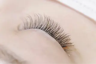 マツエク・マツパ eyelist minaのマツエク・マツパデザイン