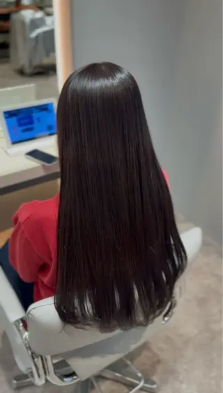 ロング カラー 上野 日菜莉のヘアスタイル