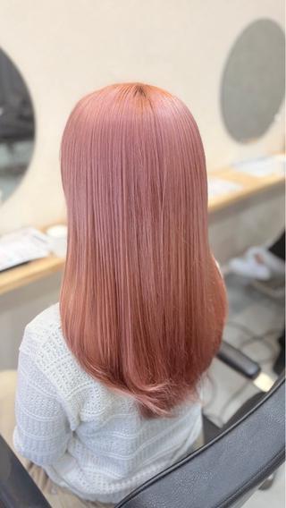 ロング カラー 🎀透明感カラー /ケアブリーチ🎀のヘアスタイル