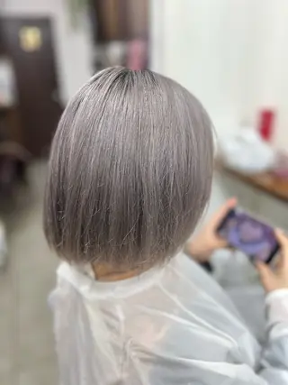 カラー 最高級エクステ /羽エクステ白石宇由のヘアスタイル