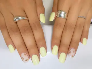 ネイル 🦋BASIC REONA🩷のネイルデザイン