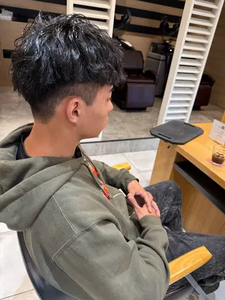 ショート パーマ メンズ カラー特化美容師🩷 マインのヘアスタイル