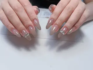ネイル 心斎橋Mione nail salonのネイルデザイン