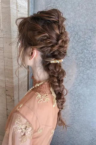 ヘアアレンジ nessヤマサキ リュウタのヘアスタイル