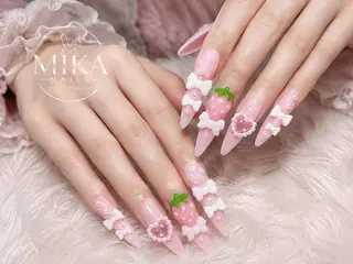 ネイル Mika Nails 心斎橋のネイルデザイン