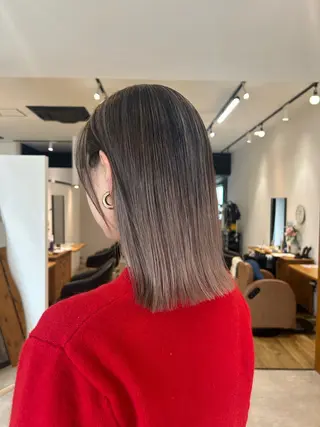 ミディアム カラー misato 💜🖤　フラムのヘアスタイル