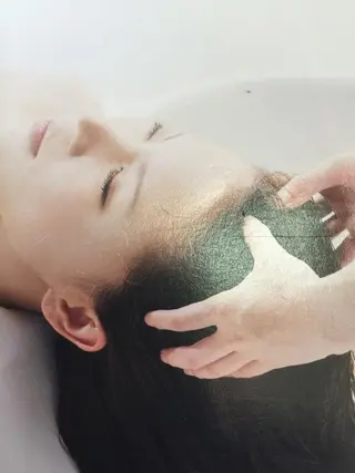 小野岡 潤子のヘアスタイル