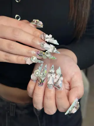 ネイル Julli NailStudioのネイルデザイン