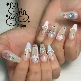 ネイル Plüm 実李のネイルデザイン