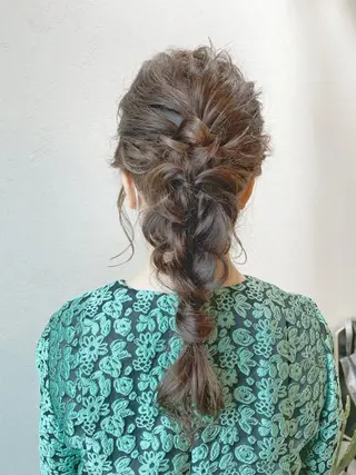 セミロング ヘアアレンジ 大平 美沙のヘアスタイル