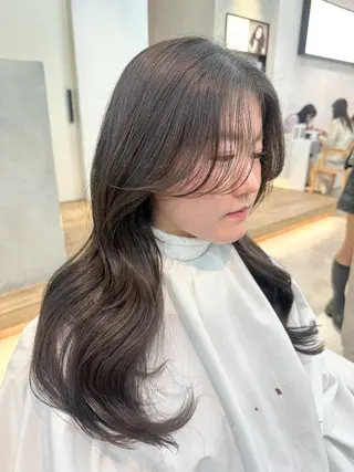ロング 韓国ヘアメンズ・レデ ィース特化ミクのヘアスタイル