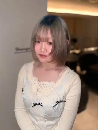 ミディアム カラー 岡山ハイトーン・ ルーツカラー/こもものヘアスタイル